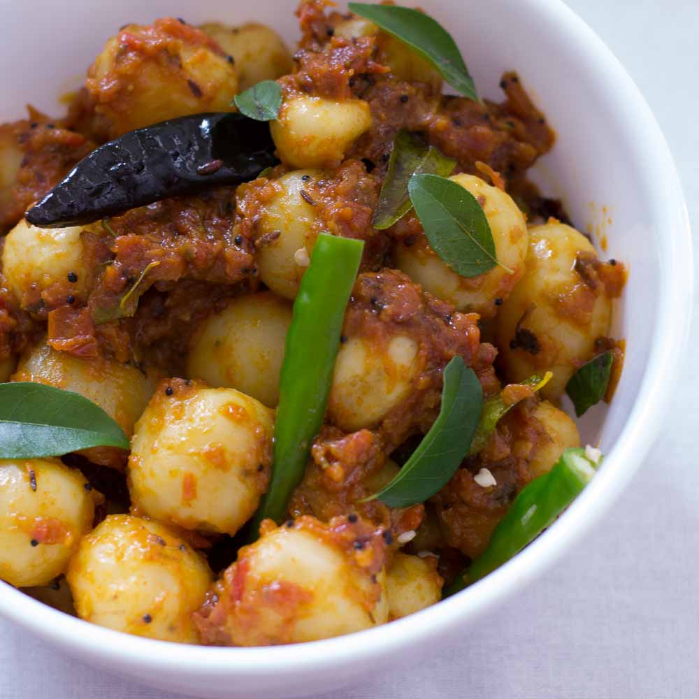 Bombay Bataka | Vegan Tamarind, Tomato and Potato Curry