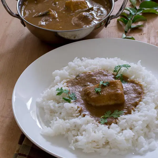 Alamelu’s Chettinadu meen kuzhambu, Chettinad Fish Curry