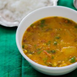 Tamilnadu style pumpkin sambar manjal poosanikai sambar thuvaram paruppu sambar |kannammacooks.com #tamilnadu #sambar #pumpkin #lentils #recipe