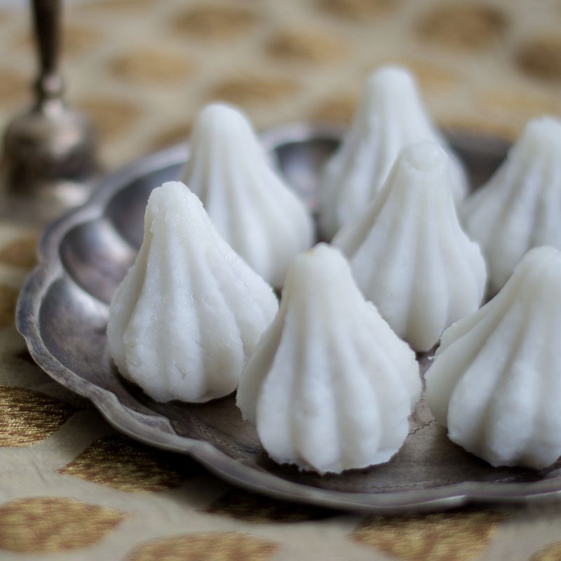 Mothagam – Sweet Coconut Kozhukattai for Vinayagar Chathurthi