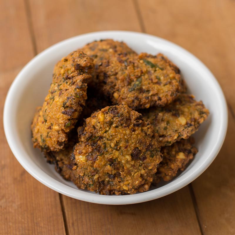 South-Indian-Tamil-style-paruppu-vadai-recipe-1-2