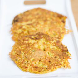 Glutenfree-vegan-besan-tomato-omelette-indian-breakfast-recipes |kannammacooks.com #glutenfree #vegan #omelette #indian #chickpea #flour #pancake #yummy #breakfast #fluffy #recipe #indian