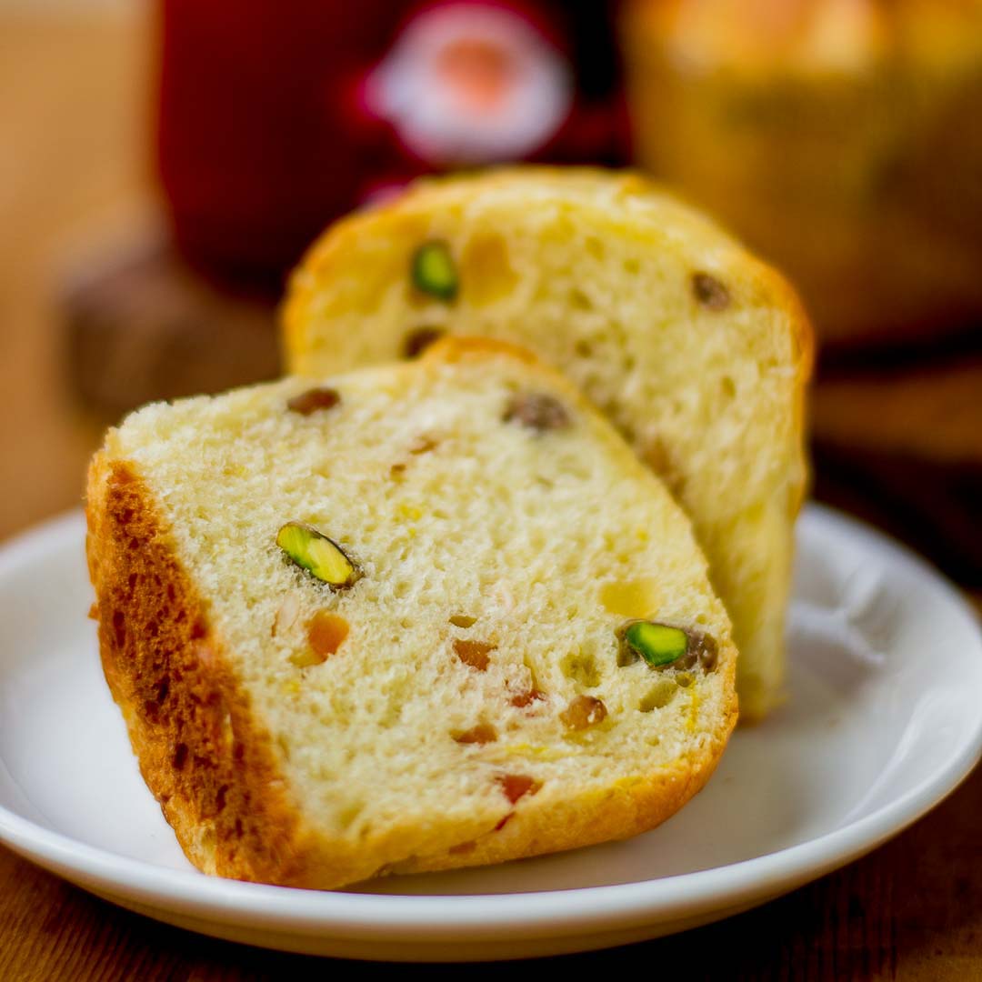 PANETTONE-ITALIAN-CHRISTMAS-SWEET-BREAD-RECIPE-1