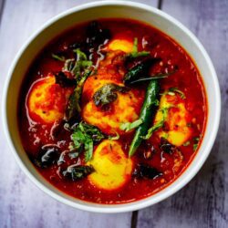 Spicy-Andhra-Egg-Curry-Recipe-Kodi-Guddu-Pulusu-3
