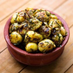 Tamil-baby-potato-fry