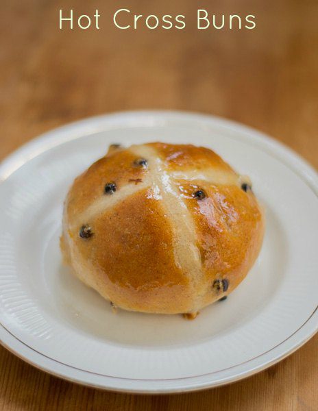 UK-Hot-Cross-Buns-Recipe-Yeast-Wholemeal-Easter - 1