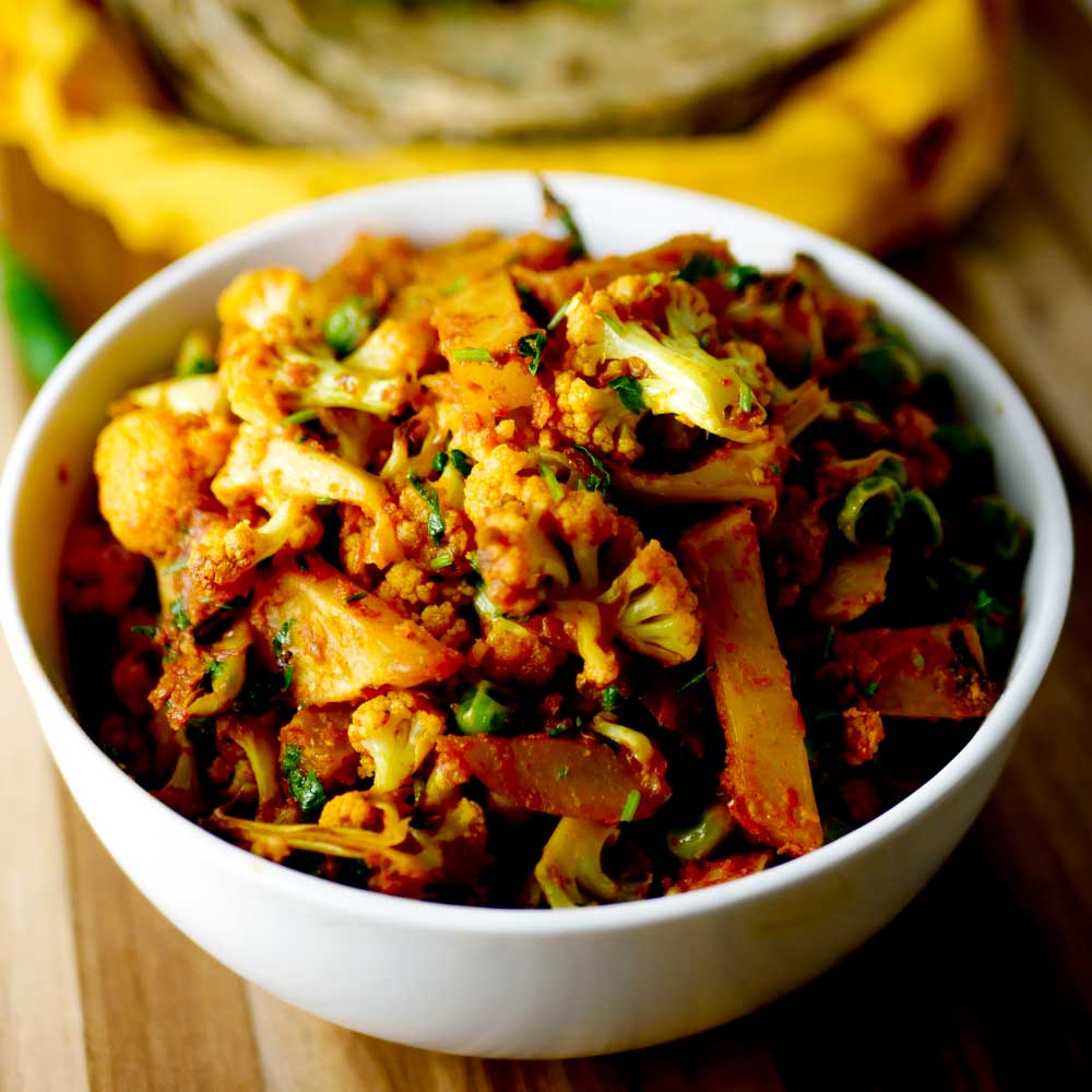 aloo-gobhi-matar-dry-dhaba-style-sukhi-44