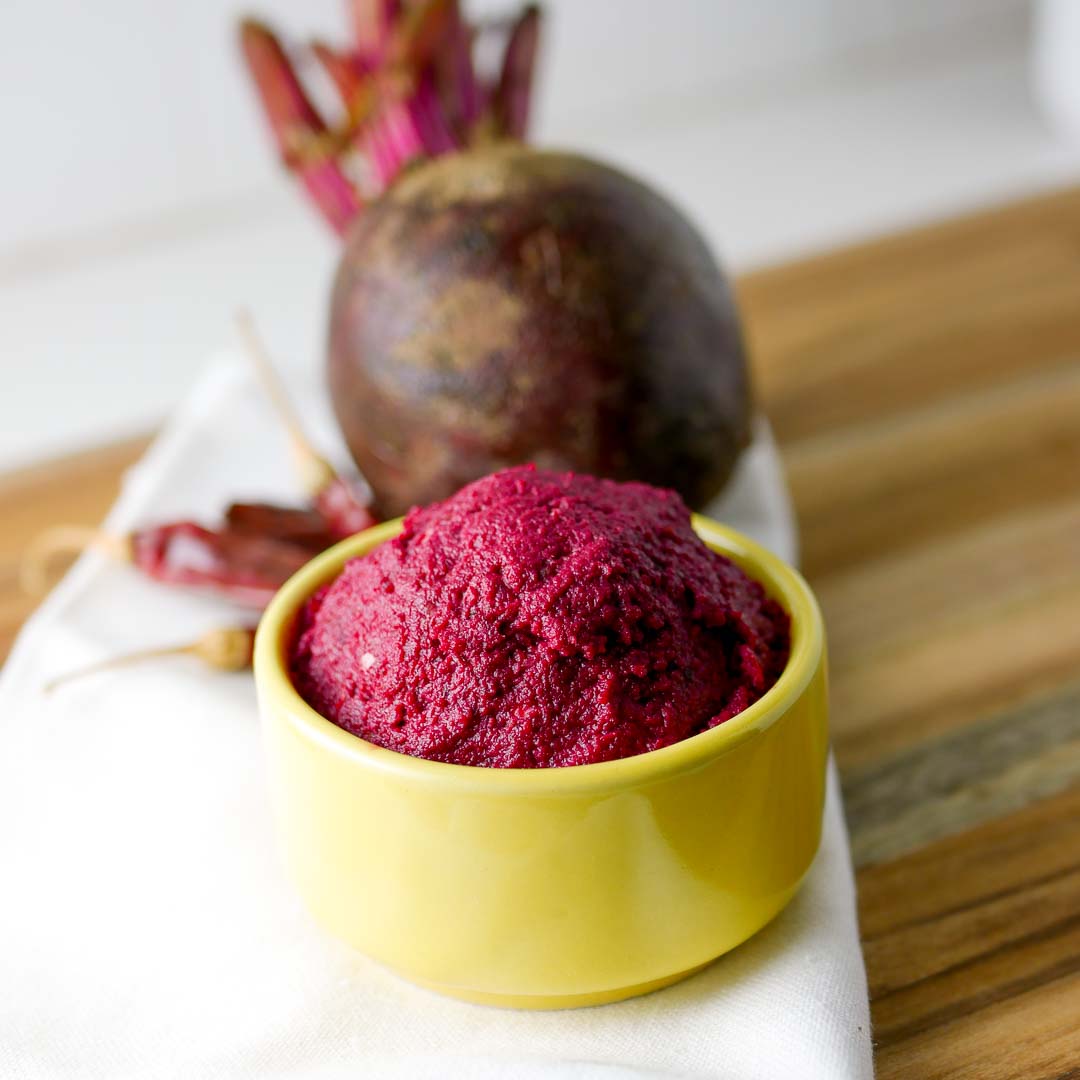beetroot-thogayal-beetroot-thuvaiyal-recipe-1