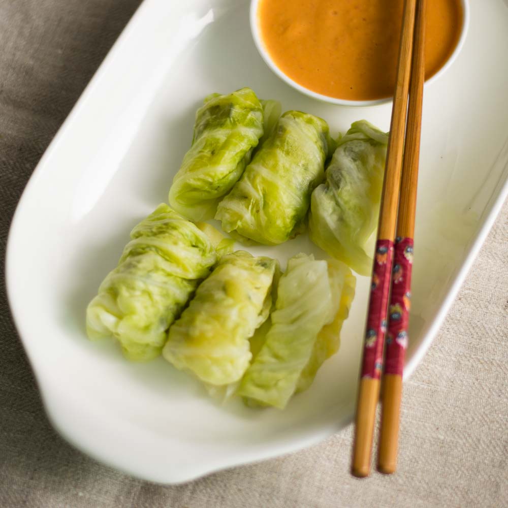 Cabbage Rolls, Steamed Cabbage Rolls with spicy Peanut Sauce