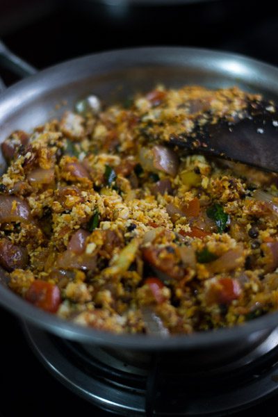 chettinad-poondu-kuzhambu-recipe-mixture - 7