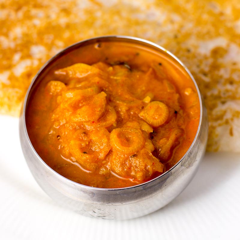 chinna-vengayam-kodhi-chutney-1-3