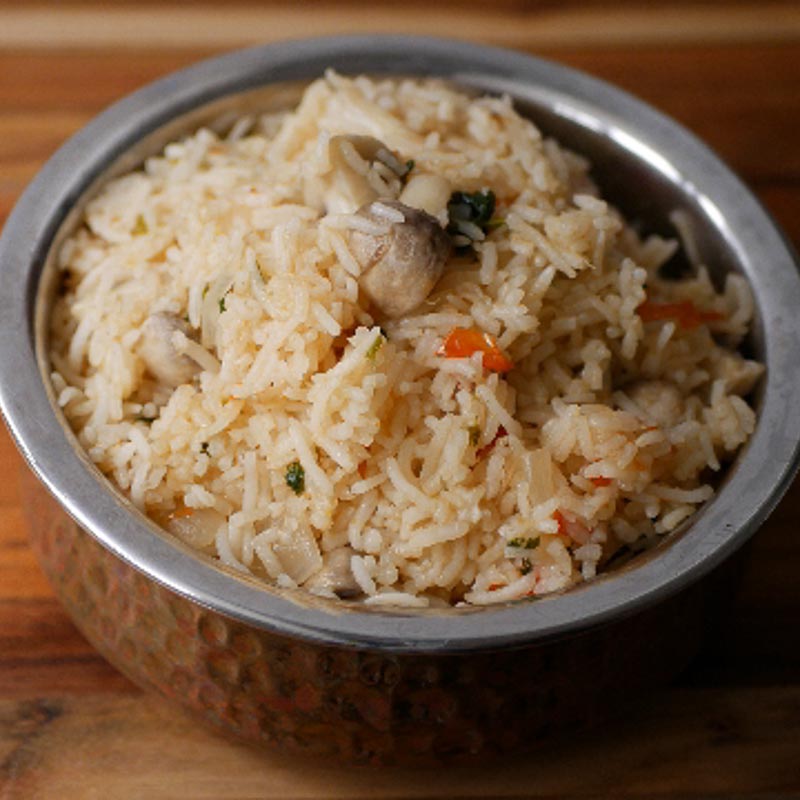 easy-mushroom-pulav-mushroom-rice-1-2 - 24