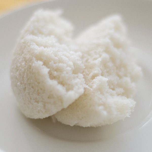 https://b2958125.smushcdn.com/2958125/wp-content/uploads/how-to-make-Soft-idli-batter-recipe-so-soft.jpg?lossy=1&strip=1&webp=1