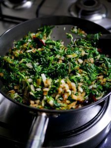 Mulai Keerai Poriyal – Amaranth Leaves stir fry – Kannamma Cooks