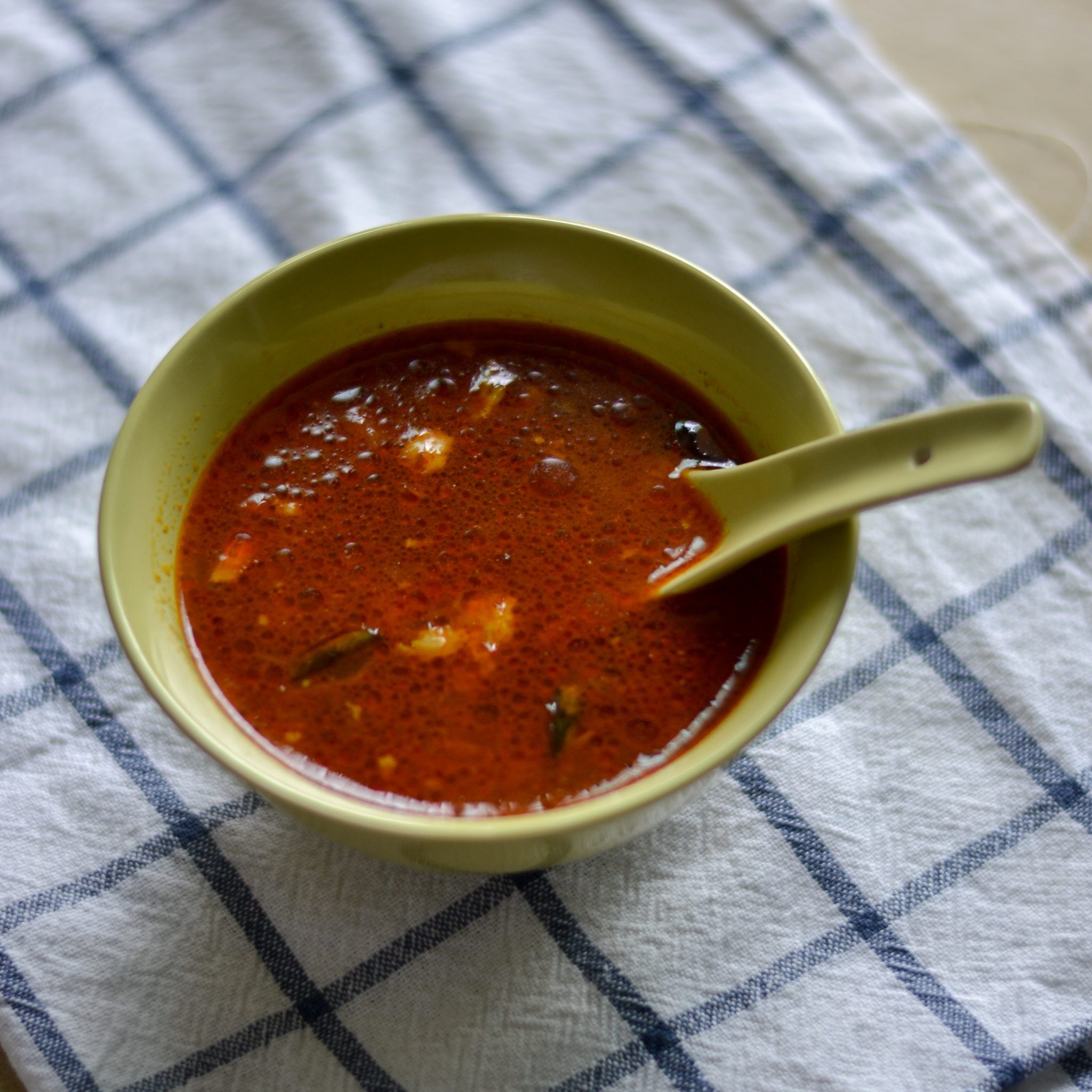 Naatu Kozhi Rasam / Chicken Rasam – Soup Recipe