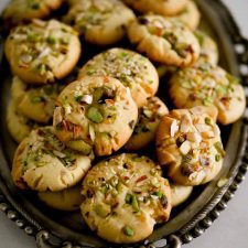 Nankhatai Biscuits - Nankhatai Cookies Recipe - Kannamma Cooks