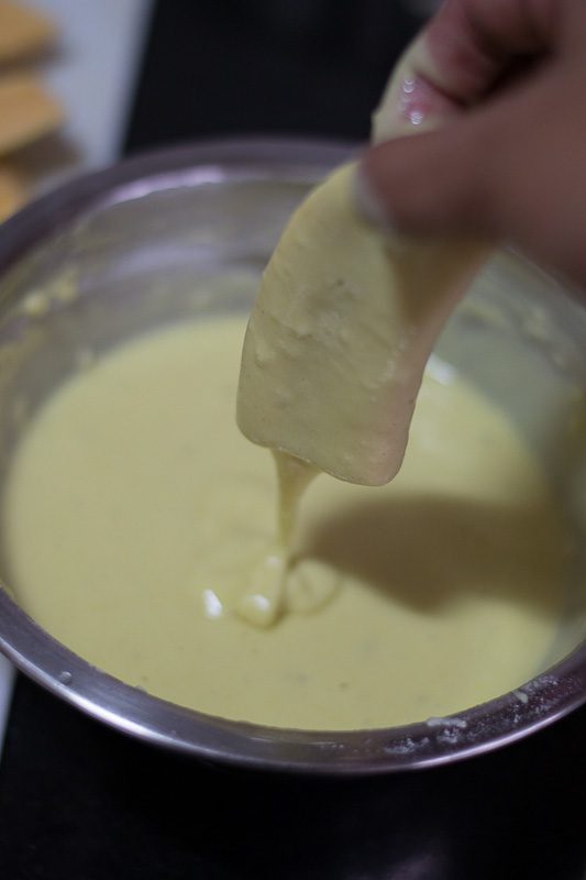 nendram-pazham-bajji-kerala-pazham-pori-recipe-batter-consistency - 15