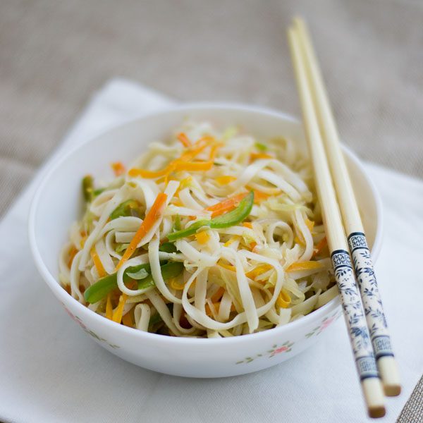 restaurant-style-vegetable-noodles-recipe