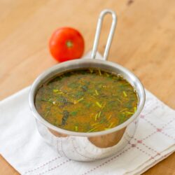 south-indian-Tomato-rasam-with-rasam-powder-garlic-tamil-recipe-1-2