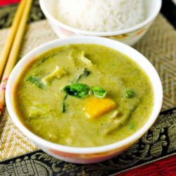 thai-green-curry-from-scratch-vegetarian-vegan-curry-paste-recipe-1-2