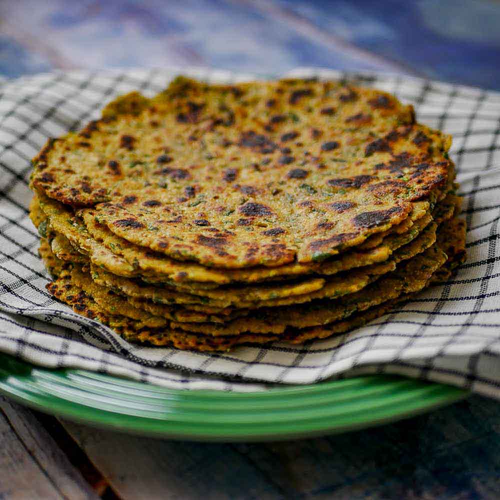 Vendhaya Keerai Rotti – Fenugreek Leaves Chapati Recipe